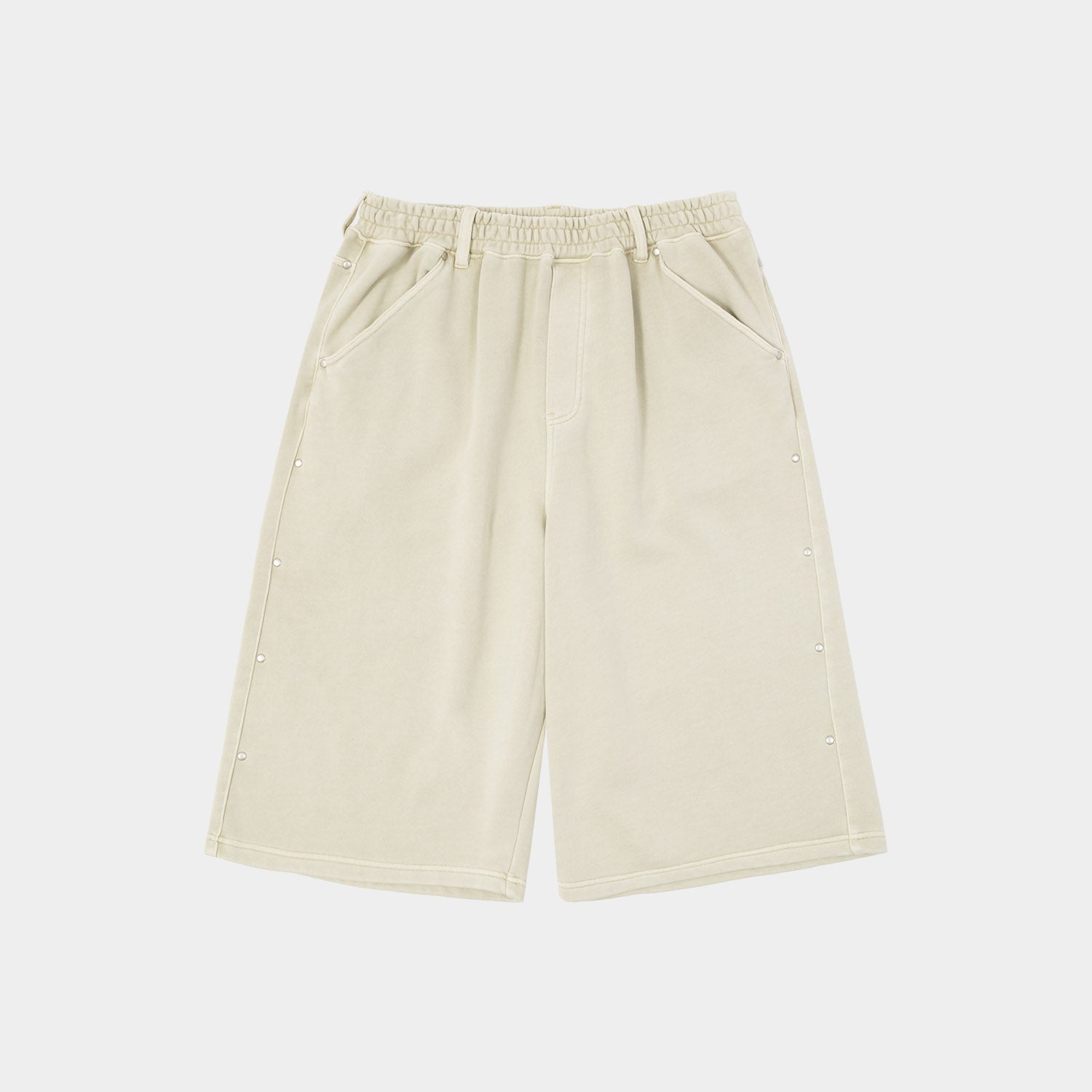 HUF (ハフ) Worldwide JP /SHORTS（ショーツ）/ STUDDED 3/4 FLEECE PANT商品 / BLACK