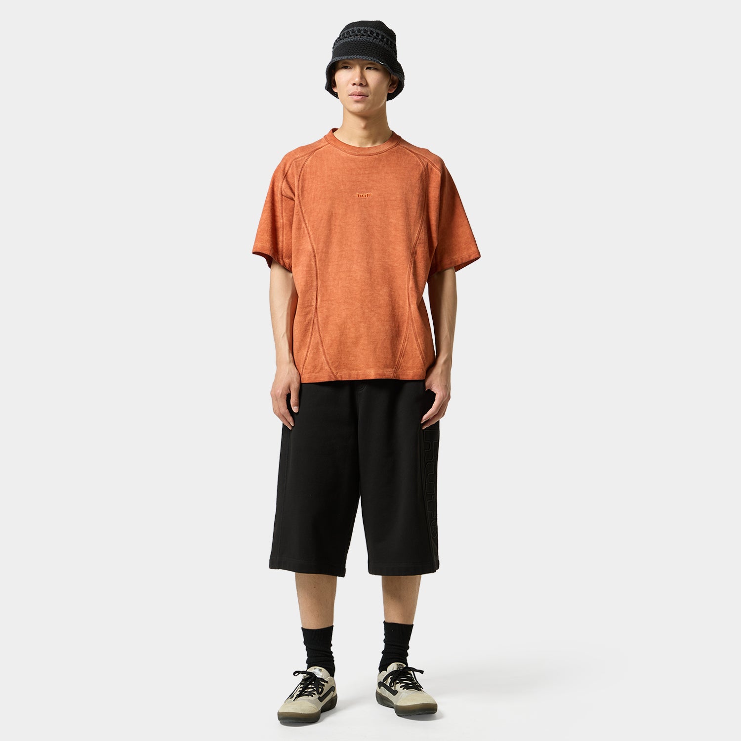 HUF (ハフ) Worldwide JP /SHORTS（ショーツ）/ BERMUDA FLEECE SHORT商品 / CAMO