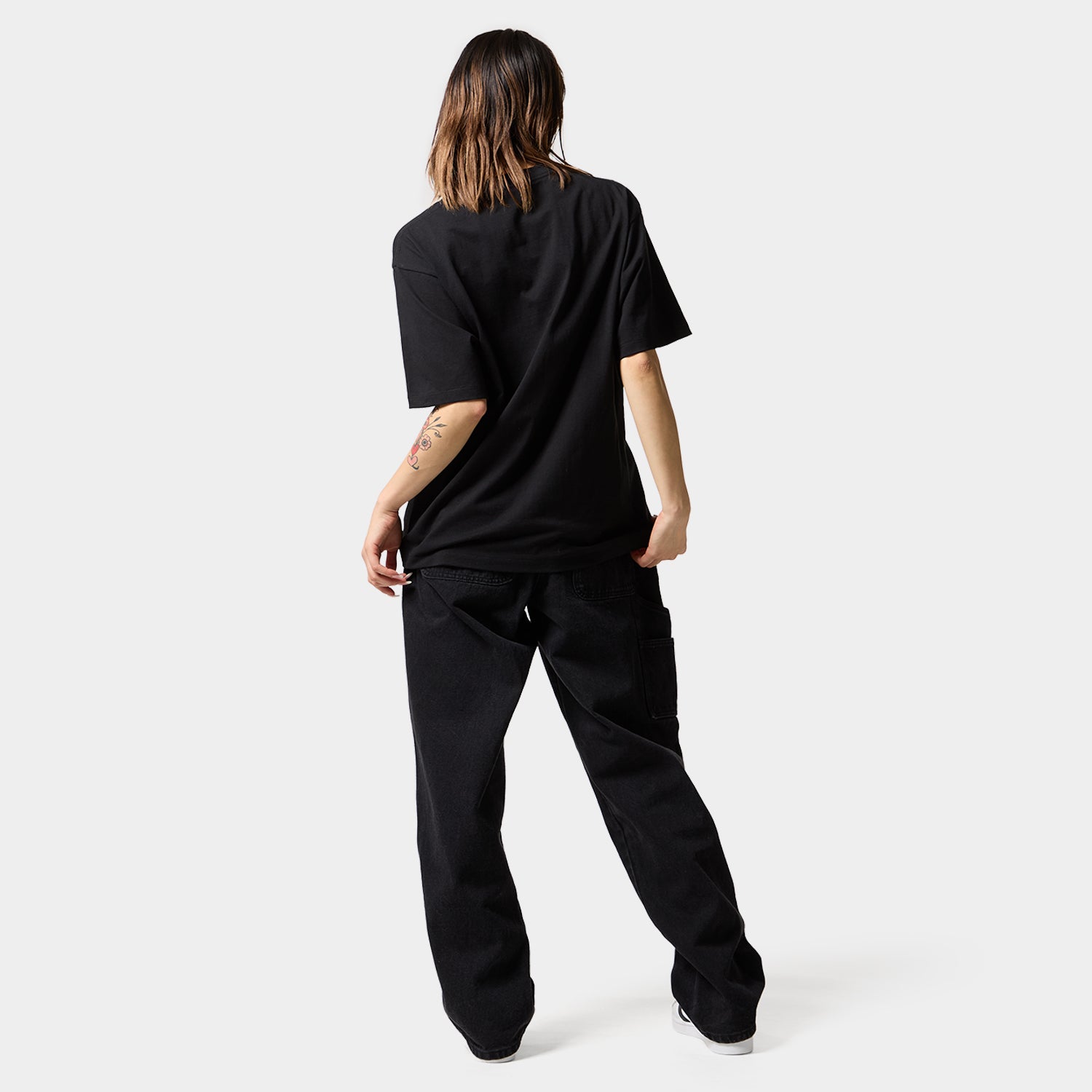 HUF (ハフ) Worldwide JP /T-SHIRTS（Tシャツ）/ EXCLUSIVE APPEARANCE TEE商品 / BLACK