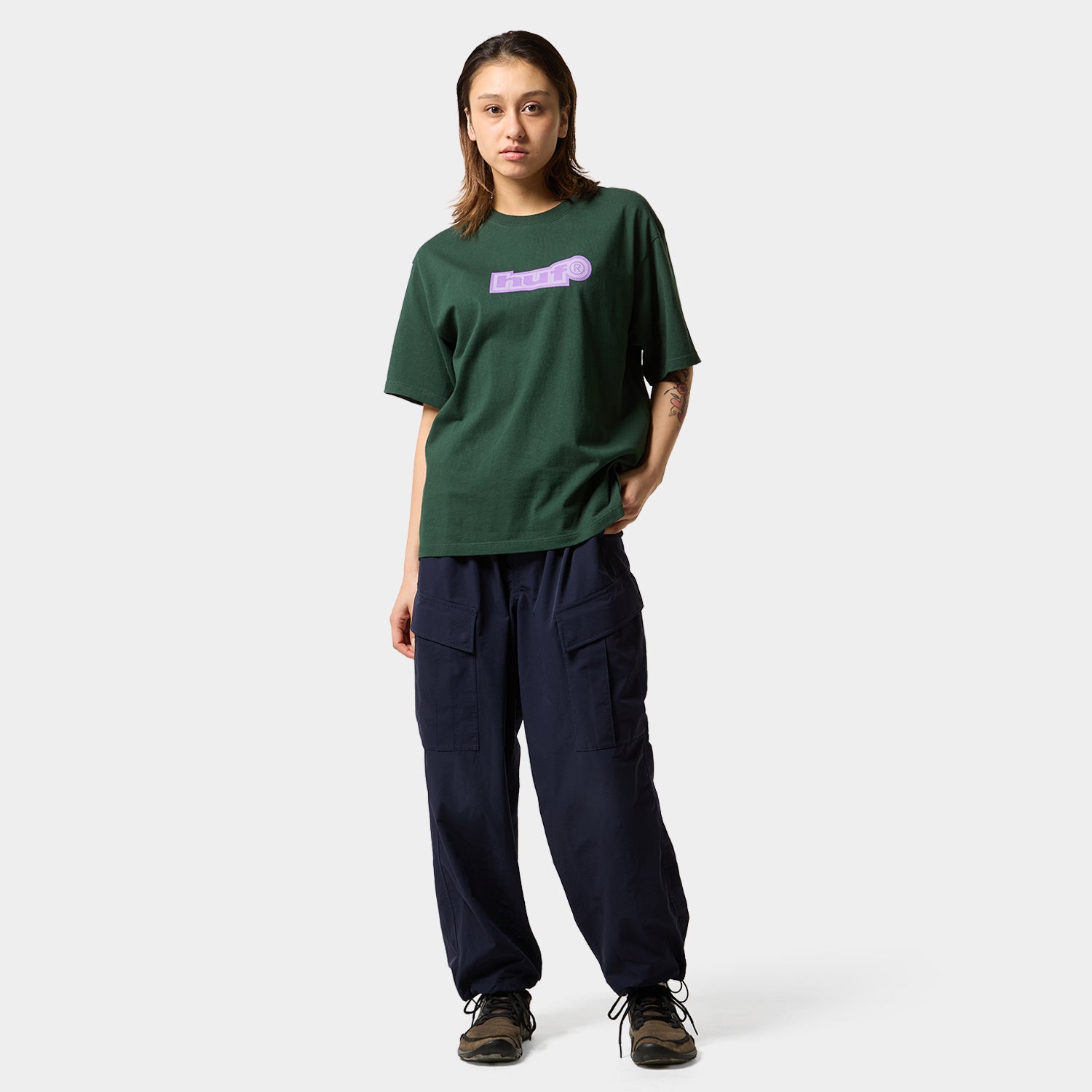 HUF (ハフ) Worldwide JP /T-SHIRTS（Tシャツ）/ 89 OUTLINE TEE商品 / BLACK