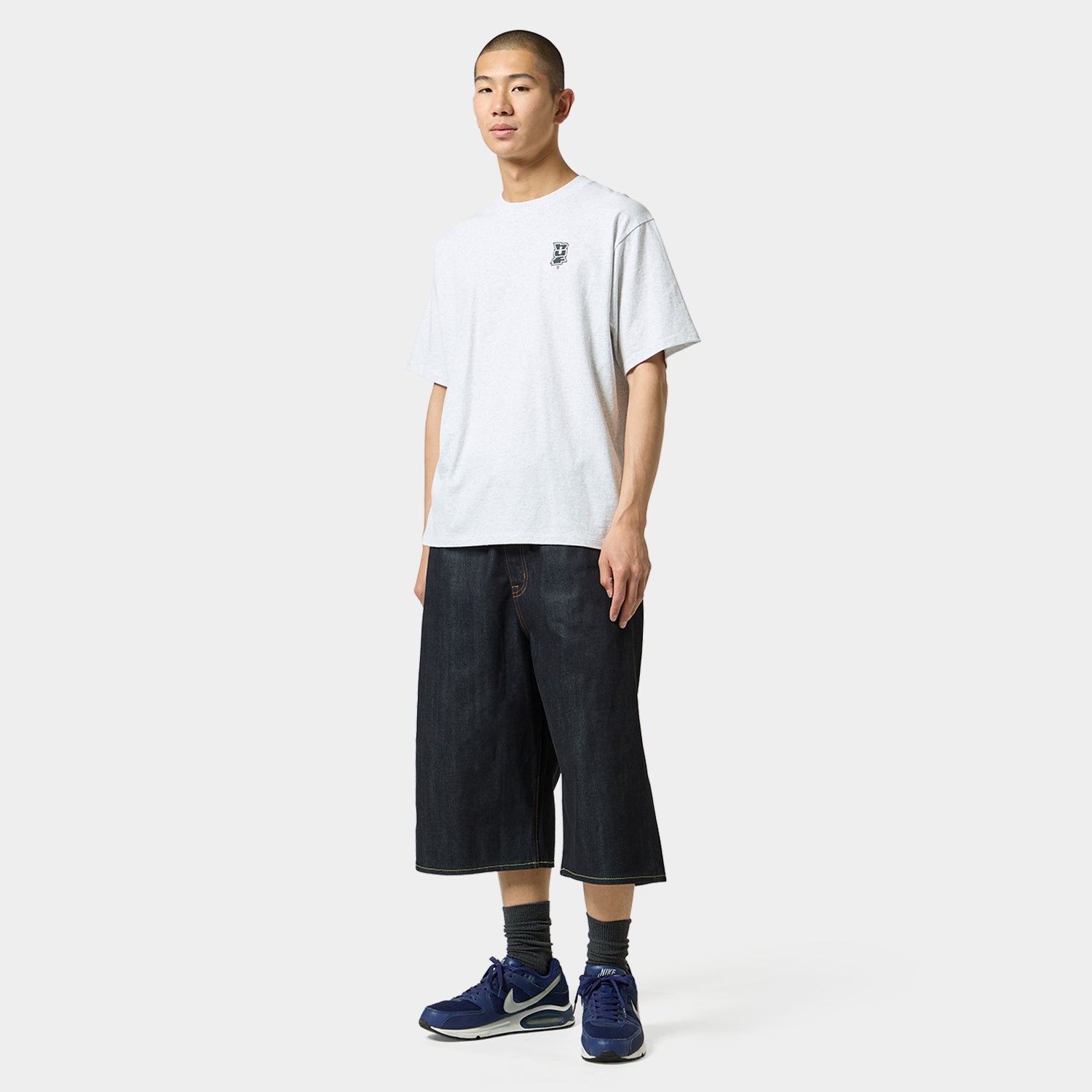 HUF (ハフ) Worldwide JP /T-SHIRTS（Tシャツ）/ MEGABLAST CAMO TEE商品 / BLACK