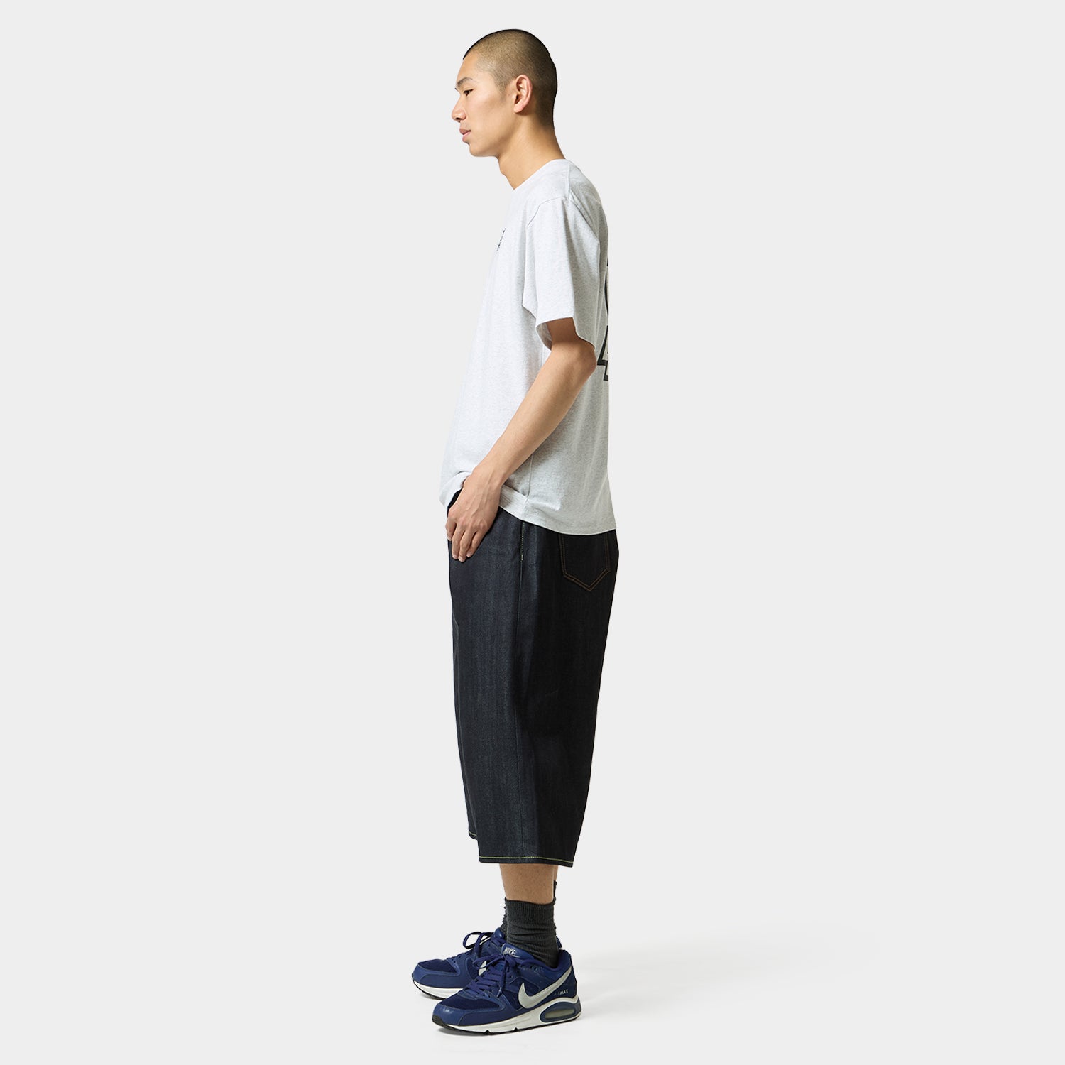 HUF (ハフ) Worldwide JP /T-SHIRTS（Tシャツ）/ MEGABLAST CAMO TEE商品 / BLACK