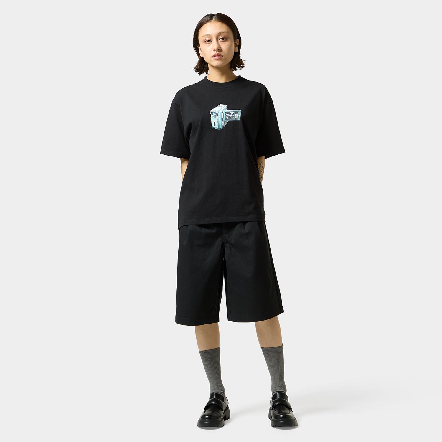 HUF (ハフ) Worldwide JP /T-SHIRTS（Tシャツ）/ H CAM TEE商品 / WHITE