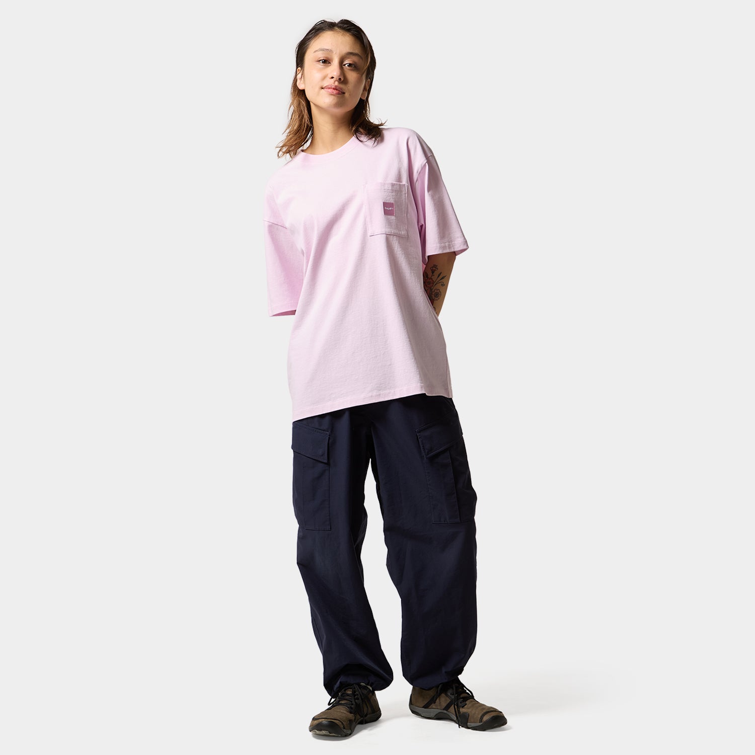 HUF (ハフ) Worldwide JP /T-SHIRTS（Tシャツ）/ BOX LOGO POCKET TEE商品 / PINK