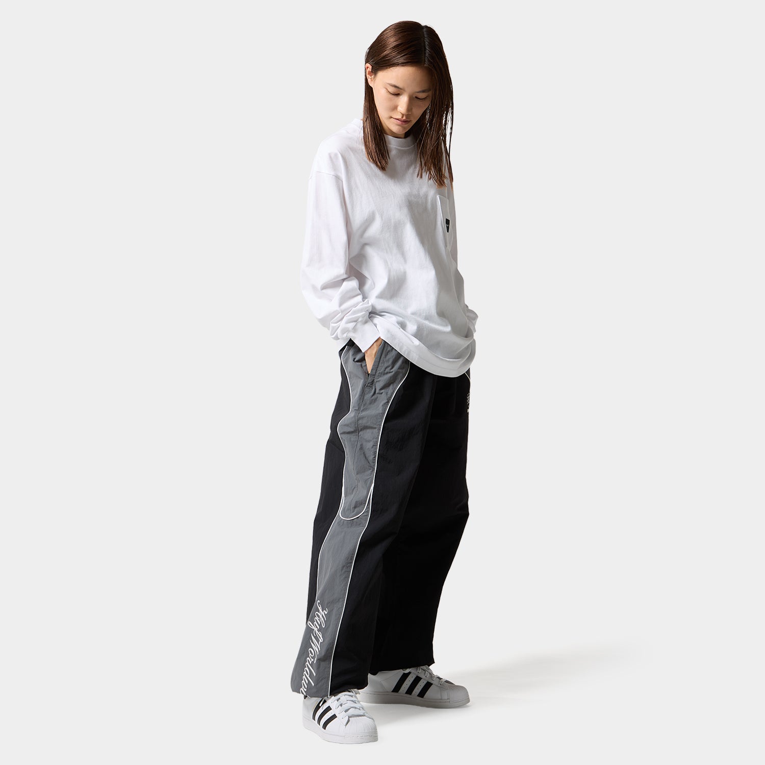 HUF (ハフ) Worldwide JP /T-SHIRTS（Tシャツ）/ BOX LOGO POCKET LS TEE商品 / BLACK