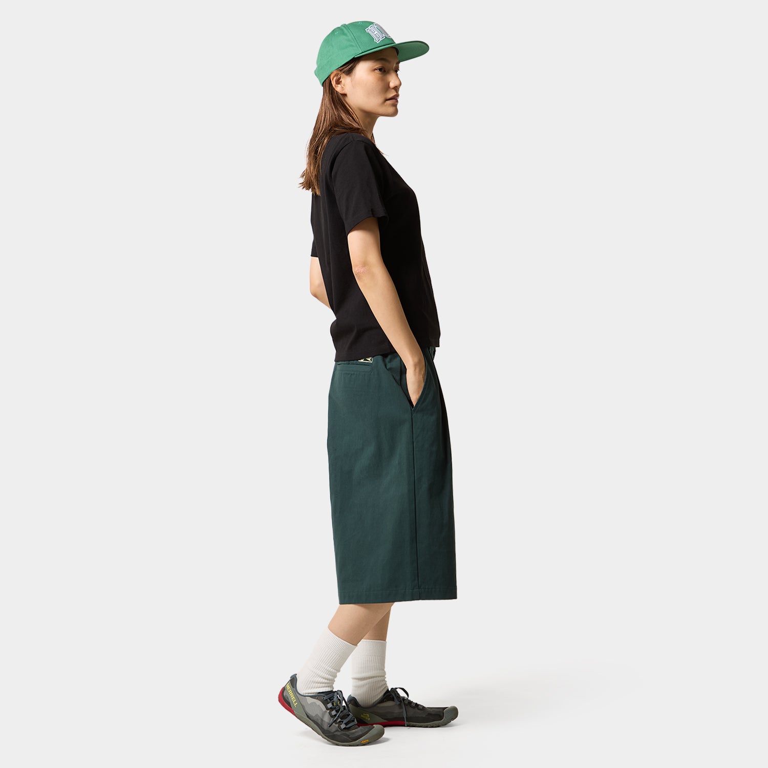 HUF (ハフ) Worldwide JP /T-SHIRTS（Tシャツ）/ HUF eightynine TINY TEE商品 / WHITE