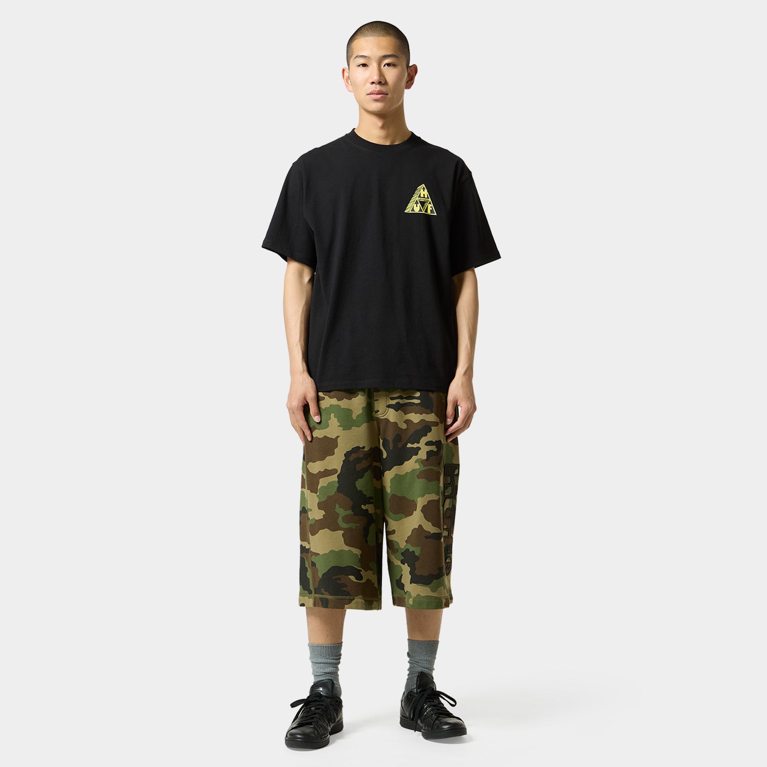 HUF (ハフ) Worldwide JP /T-SHIRTS（Tシャツ）/ 【オンラインストア限定】SATURDAY MORNING TT TEE商品 / WHITE