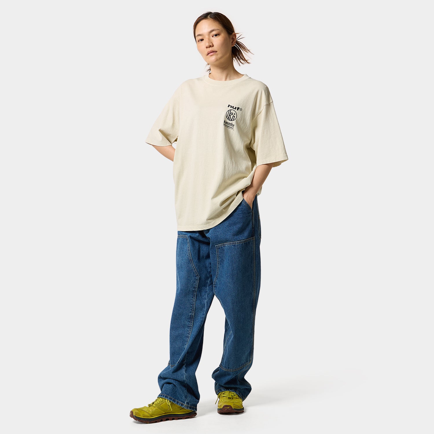 HUF (ハフ) Worldwide JP /T-SHIRTS（Tシャツ）/ HUF X KUUMBA INTERNATIONAL KUUMBA TEE商品 / CREAM