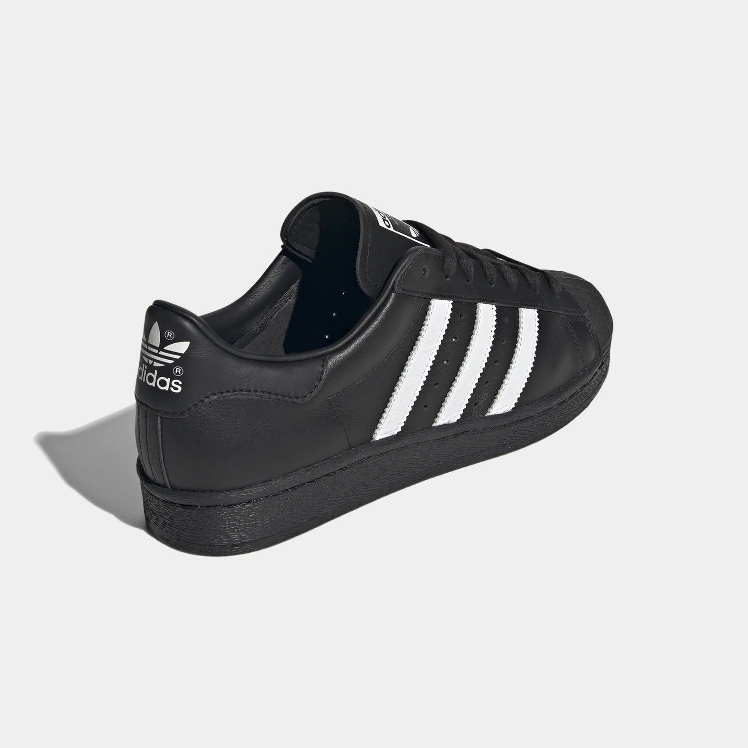 HUF (ハフ) Worldwide JP /FOOTWEAR（スニーカー）/ ADIDAS SUPERSTAR 82商品 / BLACK